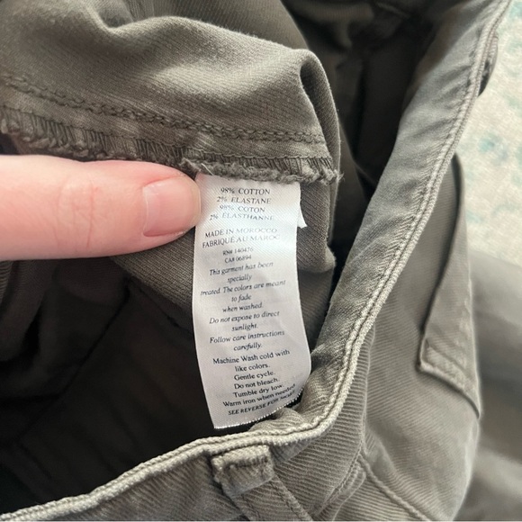 Faherty Uma Pant in Hawkeye Green Khaki Trousers Size 27 - Picture 6 of 7